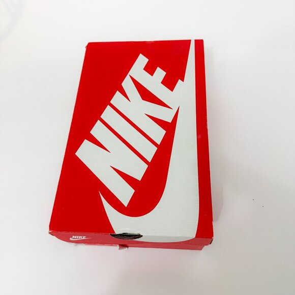 BRAND NEW IN BOX WOMENS NIKE DUNK HIGH PANDA BLACK WHITE SNEAKERS - Picture 15 of 16